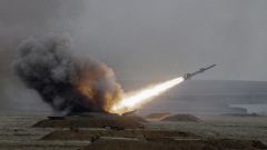 Иран плаши Запада с първата си хиперзвукова ракета