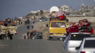 Перспективата жители на Газа да преминат в Египет от граничния