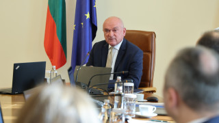 Бившият служебен премиер Димитър Главчев опроверга твърдения за рекордни назначения