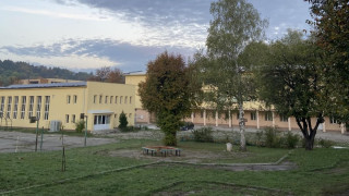 Тръба на парно е избила в пернишкото 6 то училище Св