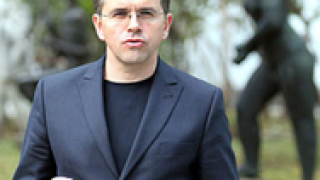 Димитър Абаджиев: Обсъждаме Закон за МВР, а МВР няма