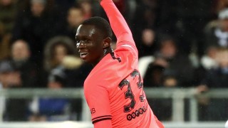 Байерн Мюнхен уреди първо лятно попълнение Баварците са постигнали договорка