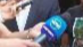 Залавянето на избягалия затворник е сред водещите теми в неделните