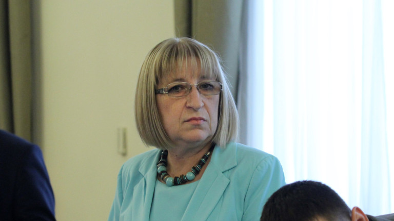Цачева усещала конфликта Цацаров-Лозан Панов на заседанията на ВСС