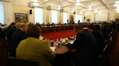 Удължителният бюджет мина в бюджетна комисия, но няма бързо да влезе в зала