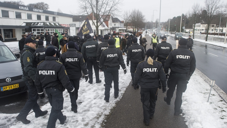 Дания удължи граничния контрол по границата с Германия с още 20 дни
