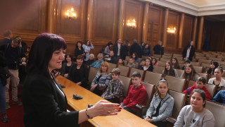 9000 души в Народното събрание в Деня на отворени врати