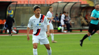 Японската футболна икона Казуйоши Миура по известен като Крал Казу продължава