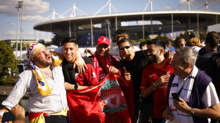 Поредица от грешки на френските власти са довели до хаотичните