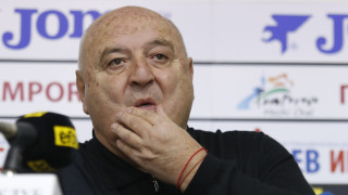 Чичо Венци: Българските футболисти искат в Славия, а не да гледат Ривалдиньо