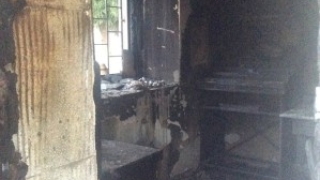 Пожар избухна в католическата църква в Белене 