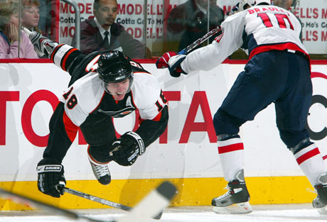 Майк Ричардс подписа с Филаделфия за 12 години