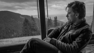 Следим всички изяви на актьора Владимир Карамазов с огромен интерес