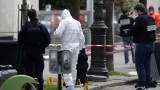 Човек е застрелян пред болница в Париж