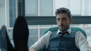 Понякога в актьорската професия се случва така че за да