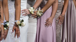 Абитуриентският бал е времето на прехода Време в което за