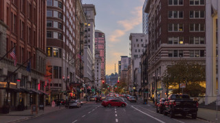 Недостигът на жилища на най-големия имотен пазар е толкова сериозен, че старите къщи вече са толкова скъпи, колкото чисто новите