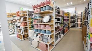 В класацията с икономическите показатели на най големите вериги за търговия