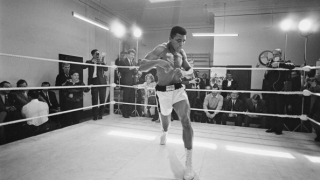 Посмъртно: "Олимпийски дух" за великия Али