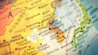 Южна Корея обмисля възстановяване на суспендиран пакт със Северна Корея