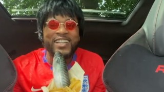 Бившият футболист на Манчестър Юнайтед Ювентус и националния отбор на