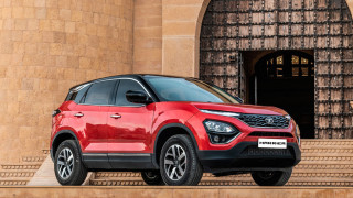 Руските купувачи се подготвят за наплива на автомобили от Китай