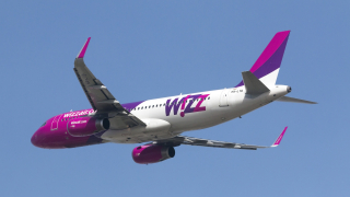 Нискотарифната виокомпания Wizz Air представи 7 и самолет в базата