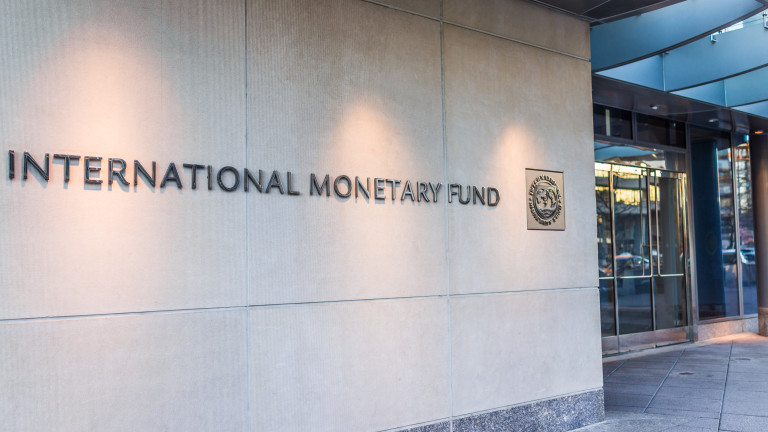 МВФ сключи предварително споразумение с Украйна за 5,5 млрд. долара