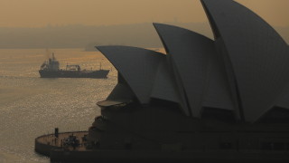 Австралия трябва да се откаже от критиките към Китай и