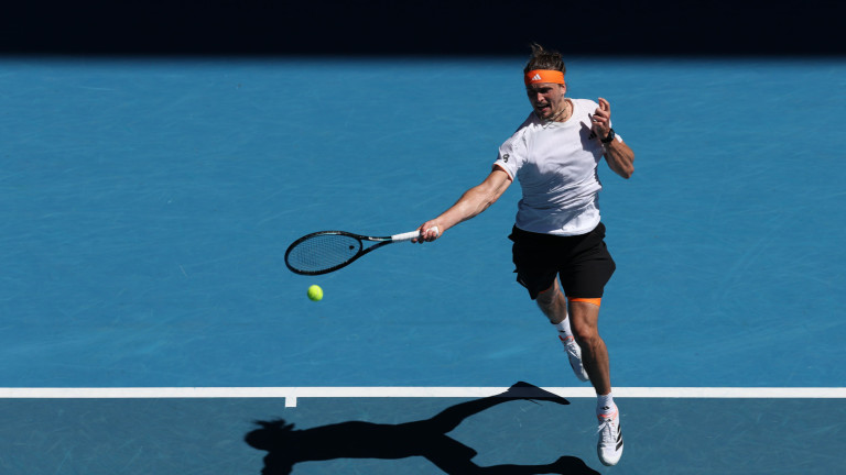 Зверев загуби сет, но преодоля първия кръг на Australian Open