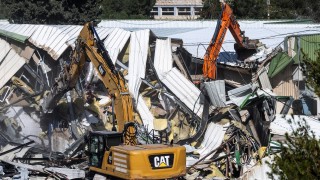 Израел разруши постройки в комплекса на Агенцията на ООН за