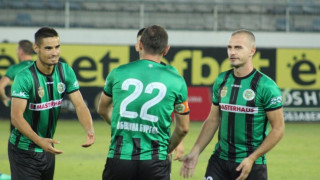 Локомотив София измъкна 3 3 при гостуването си на Нефтохимик от