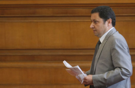 Правната комисия отряза Янев в искането му за Велико народно събрание