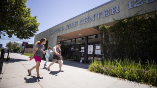 Още 2 98 милиона американци се записаха за обезщетение за безработица в