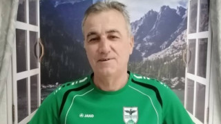 Техническият директор на Пирин Николай Петрунов се е сбил с