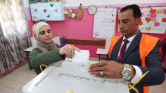 Най-малко 12 загинали при израелски удари в Газа, където се провеждат местни избори