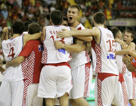 Хърватия победи Русия на баскетбол в Пекин