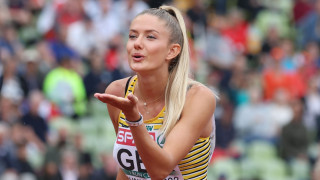 Германката Алика Шмид призната за най сексапилната лекоатлетка на планетата според