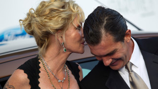 Дакота Джонсън имаше пълната подкрепа на семейството си след успеха