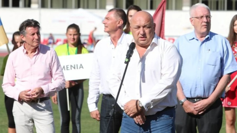 Министър Кралев откри Балканското първенство по лека атлетика в Правец