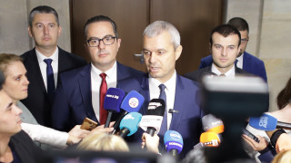 Парламентарната група на Възраждане обяви че ще продължи да бойкотира