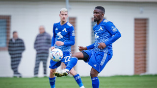 Полузащитникът на Левски Карлос Охене е близо до това да