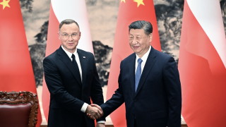 Пекин се противопоставя на това нормалната търговия между Русия и