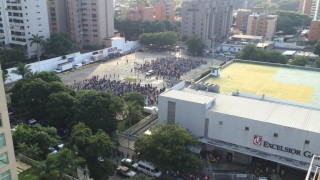 48 часа без ток ежедневни протести хиперинфлация недостиг на основни