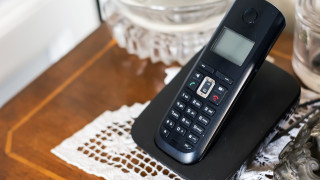 Телефонен измамник измъкна 6000 лева от възрастна жена от село