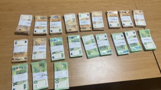 При проверка на лека кола на Митнически пункт Лесово откриха