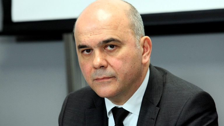 Борисов поиска и получи оставката на Бисер Петков
