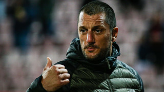 Лидерът на Сектор Г Иван Велчев Кюстендилеца размаха пръст на вълната