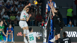 Националният отбор на България по волейбол загуби тежко домакинството си