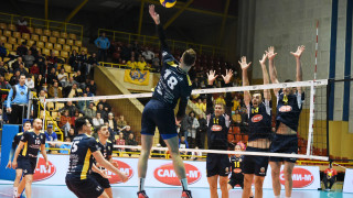 Волейболният Хебър постигна лесна победа срещу Черно Море с 3 0